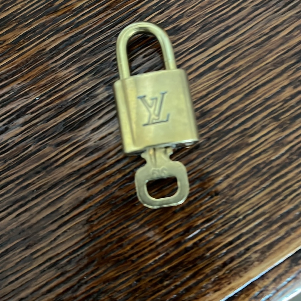Louis Vuitton lock